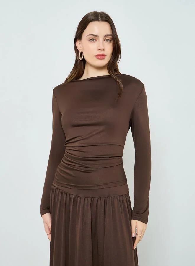 ستايلي طقم منسق من تنورة طويلة وتوب بزمزمات للنساء